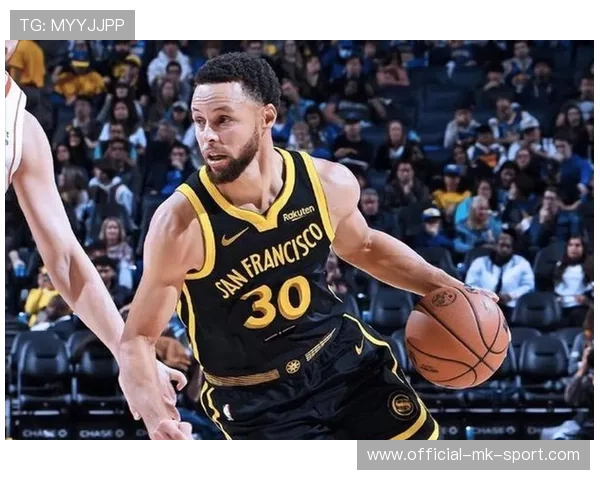 勇士击败太阳，库里领军全场表现精彩，勇士库里经典比赛